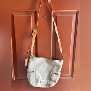 Fossil Cream white /Tan Leather Shoulder Bag Crossbody Adjustable Purse